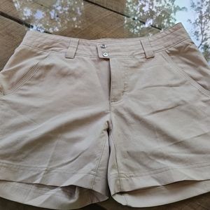 Columbia/PFG Omni-shade shorts